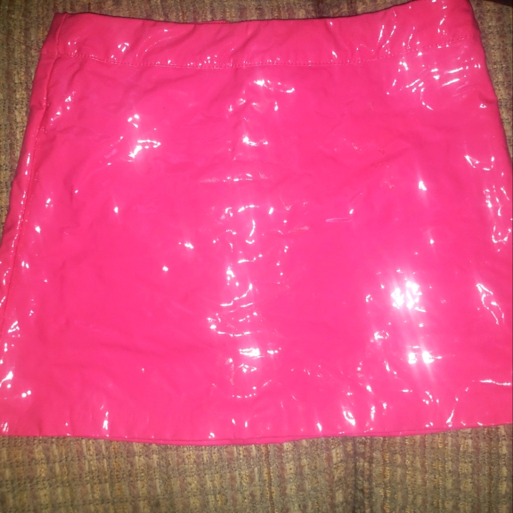 Med Hot Pink Pleather Mini Skirt